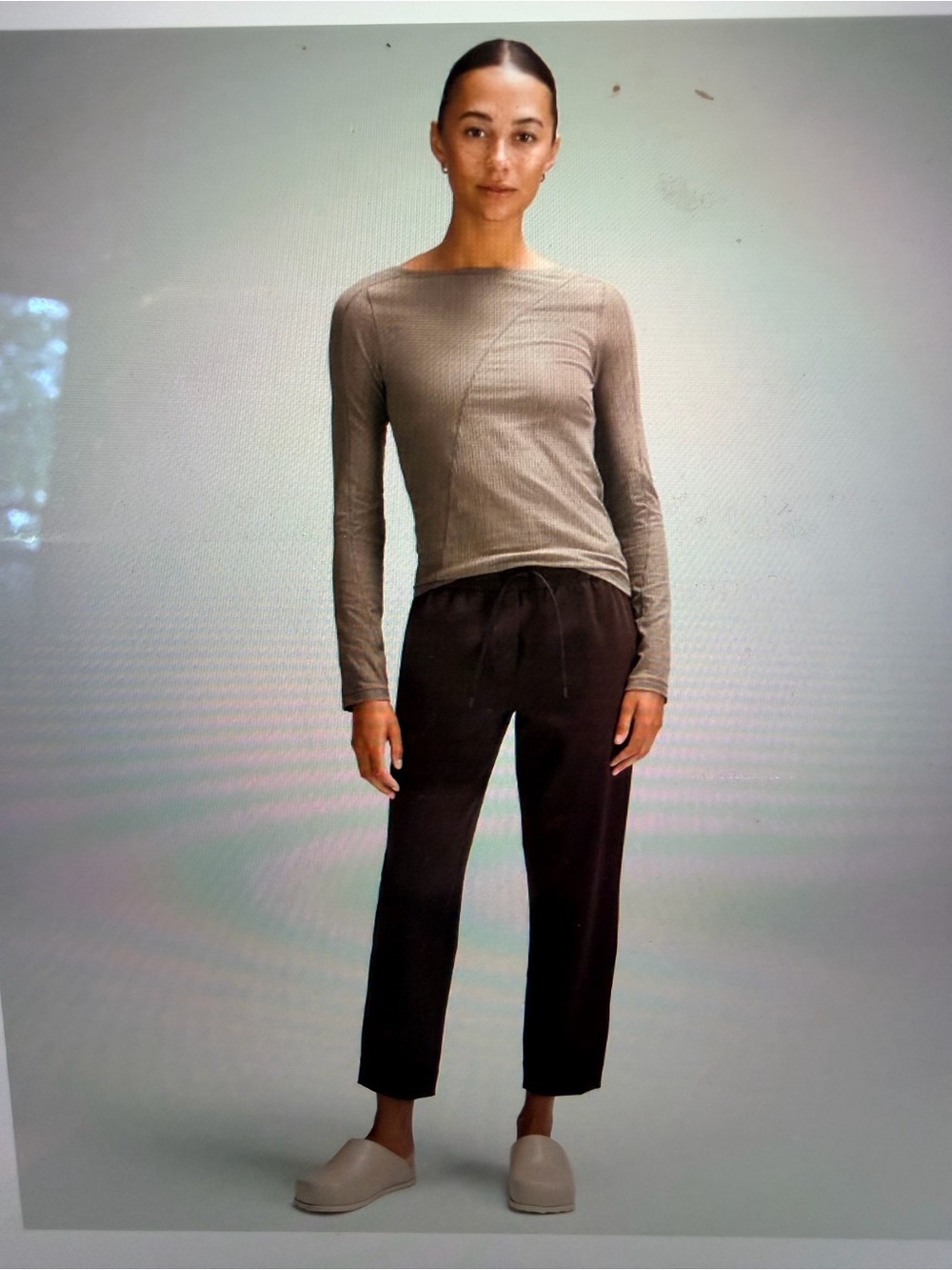 Lululemon Tapered-Leg Mid-Rise Pant 7/8 Length *Luxtreme